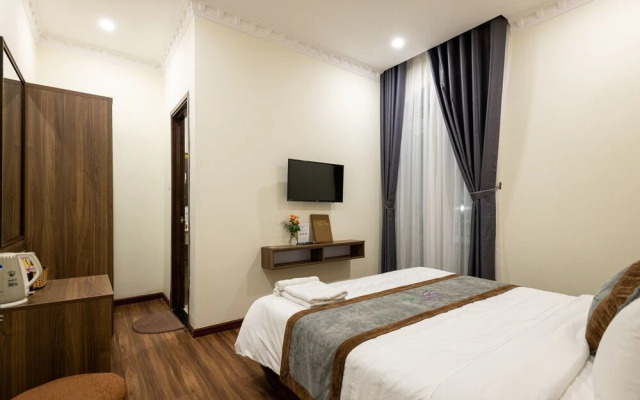 Wisteria Hotel