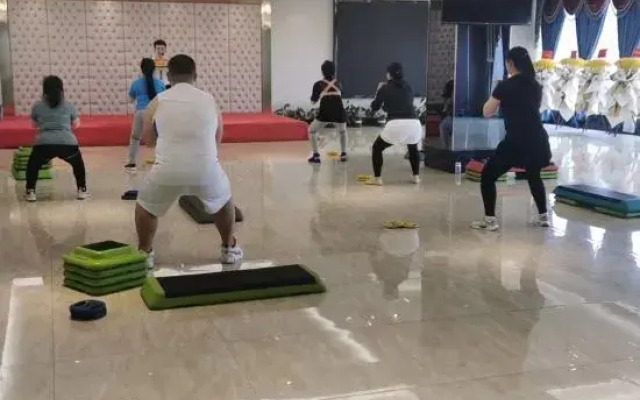 mian yang jian shan Hotel