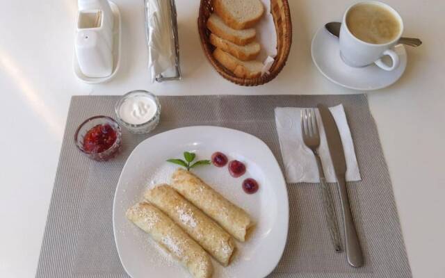 Zirka Hotel