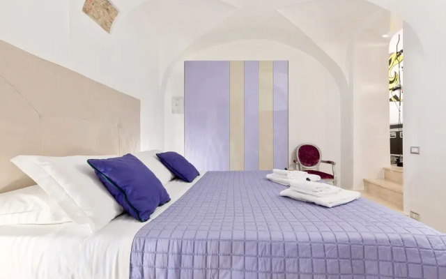 Monserrato Design Apartment in Navona