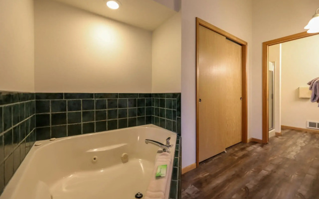 Meadow Lake Resort & Condos