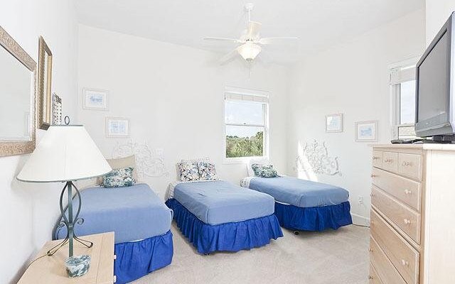 Bahama Mama 4 Br home by RedAwning
