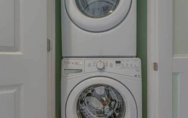 Emerald by Meyer Vacation Rentals