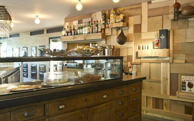 Auberge des 3 Fontaines - Hostel