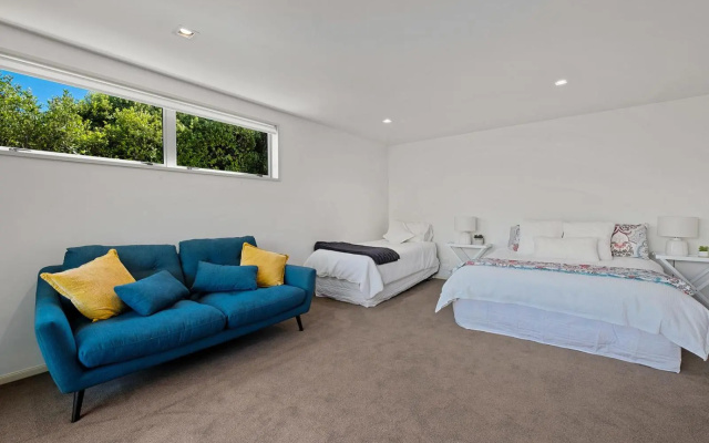 Kings View - Wanaka Holiday Home – Guest Rooms – Wanaka