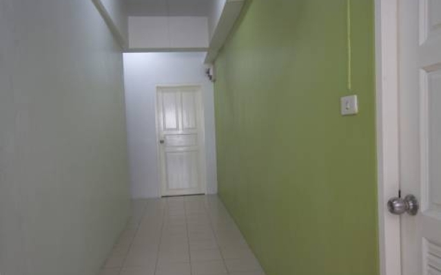 Room@Chalong