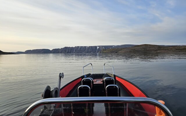 Båtsfjord Hotell