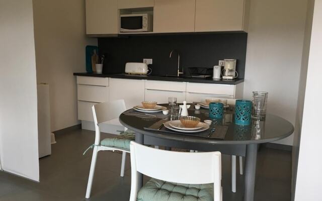 Gîte - Grand studio contemporain