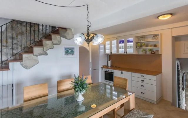 Awesome Home in Klek With Wifi and 4 Bedrooms