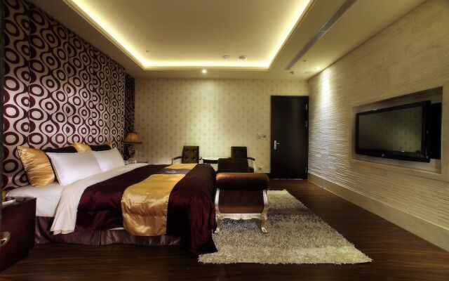 Seeking Motel