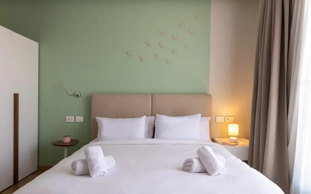 Rivera at Silver palm near The Waterway