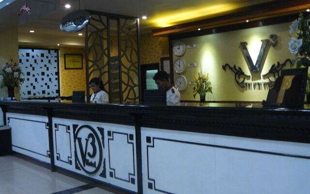 Hotel Oval Surabaya