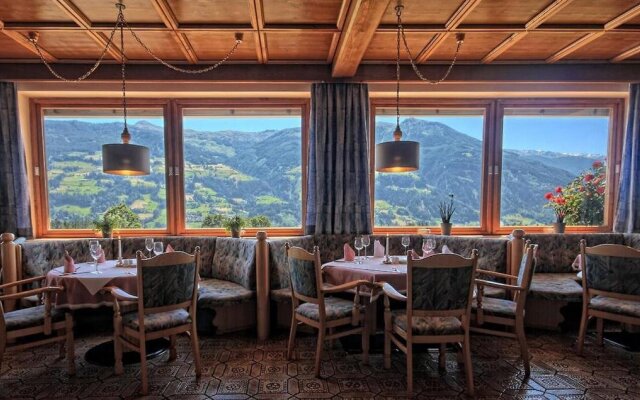 Hotel Pension Eichenhof