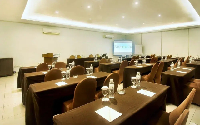 Hotel Algoritma