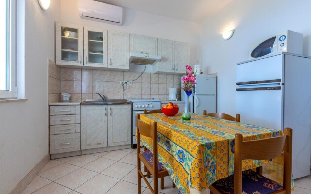Awesome Home in Sevid With 5 Bedrooms