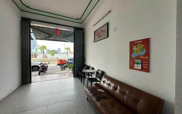 SPOT ON 1222 Song Han Motel