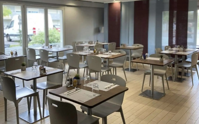 Campanile Creil - Villers Saint Paul