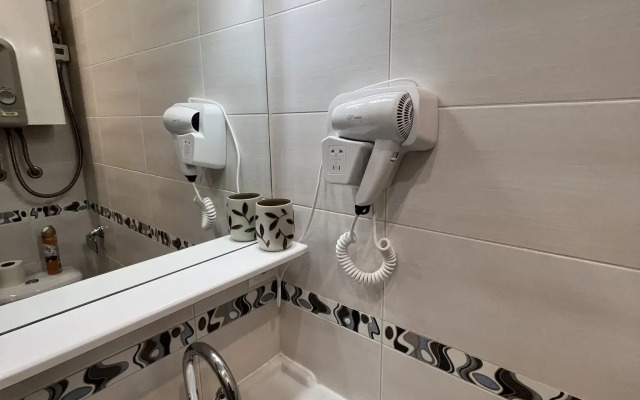 Саквояж на улице Чуйкова