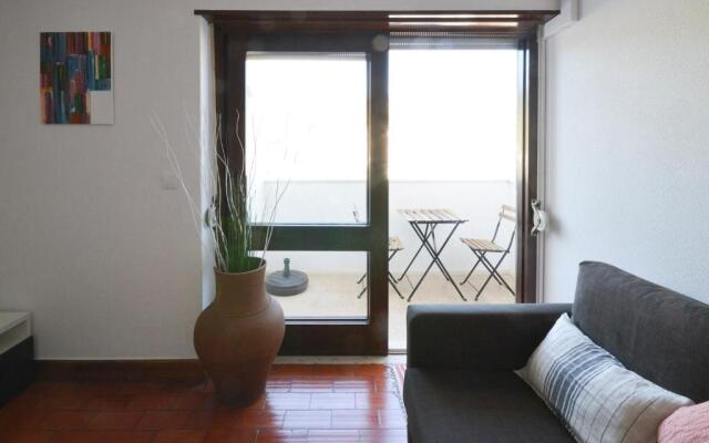 Sesimbra 99 - T2 Apartment