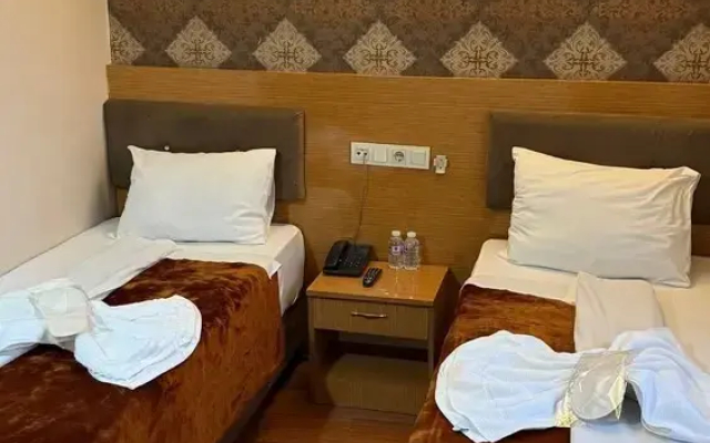 Alklas Hotel