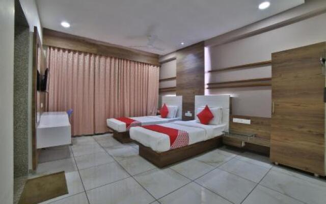 OYO 28294 Hotel Milan Food Court