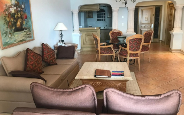Grand Isla Navidad Golf & Spa Resort with Marina