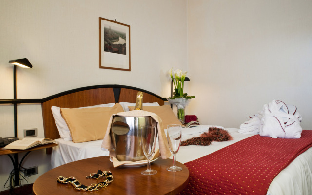 Cavallo Hotel Verona Est
