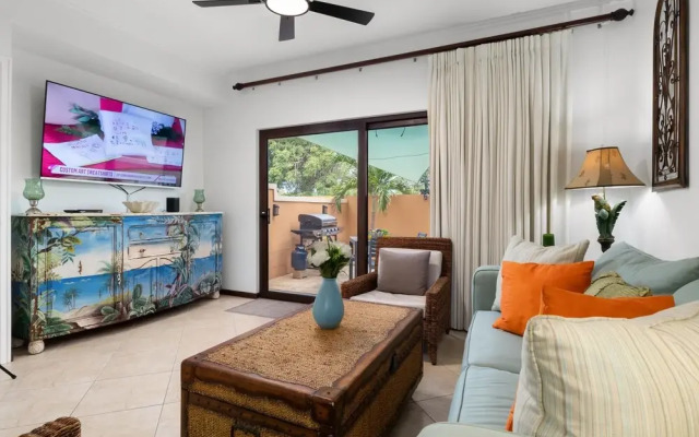 Gold Coast Townhome w Pools GYM 24 7 Security