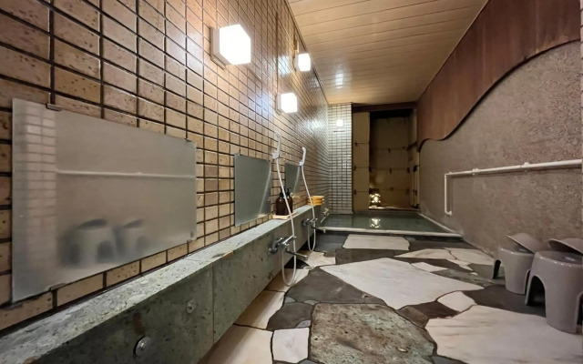 Kameya Rakan Hot Springs Ryokan
