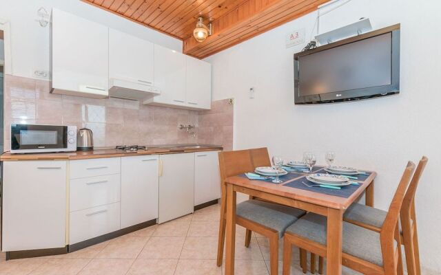 Apartments Josip