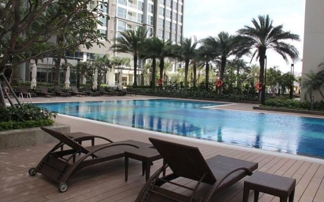 High-floor River-view Apartment