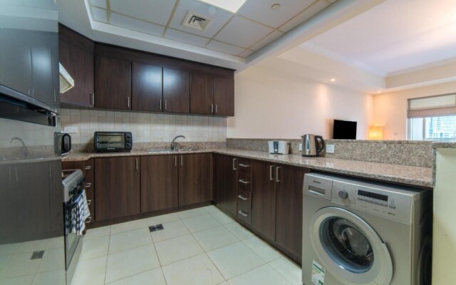 Large 1 Bed Business Bay Canal