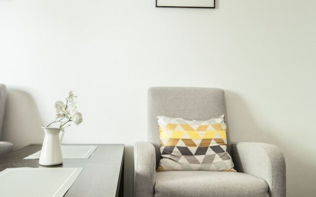 Elegant Apartment Old Town IV