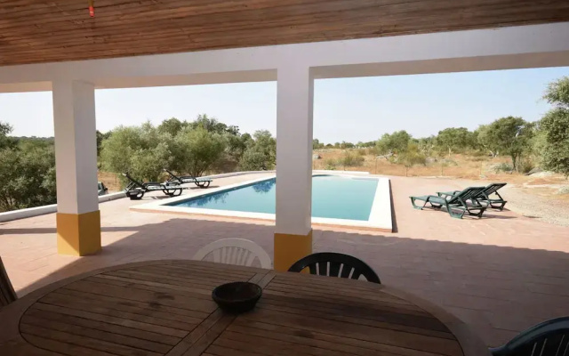 Tranquil Alentejo Villa With Pool
