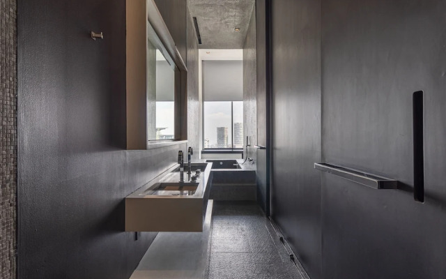 Collection Suites by Kukun