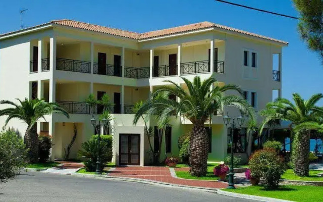 PHEIA, Vriniotis Resorts