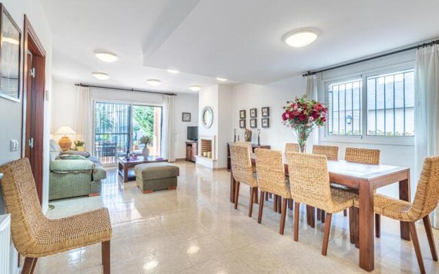 Apart-rent Villa Pani 0109