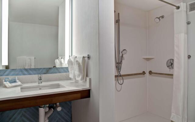 Hilton Garden Inn Kansas City