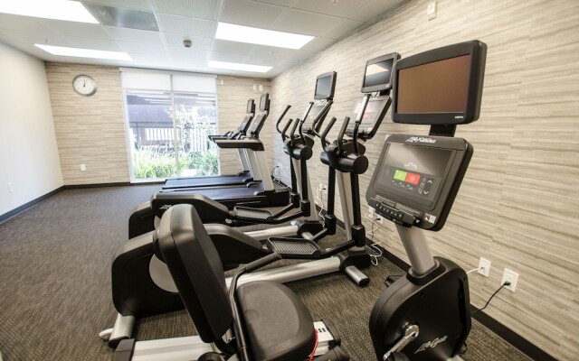 Courtyard Ventura Simi Valley