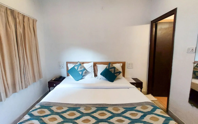 Hotel Divine Ganga Cottage