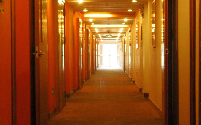 Garden Inn Yanjiang East Road Branch
