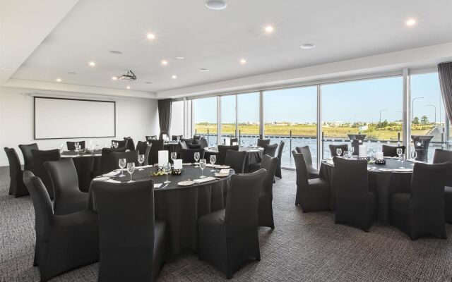 Mercure Sunshine Coast Kawana Waters