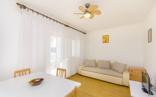 Apartments Ana