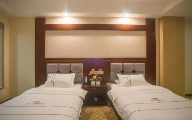 Duomi Chain Hotel (Lijiang Ancient City)