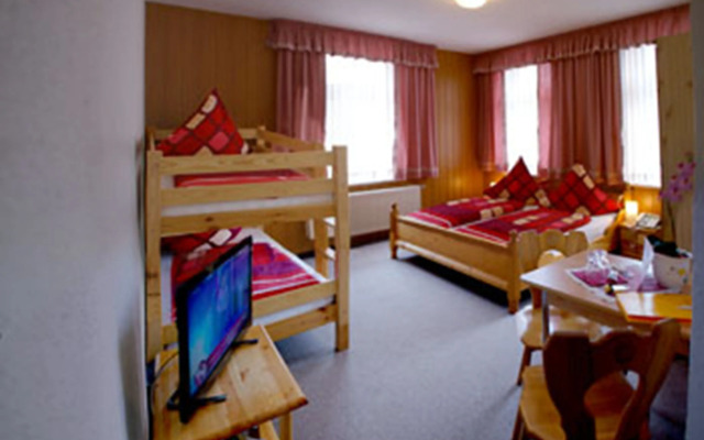 Gasthaus und Pension Zur Wartburg