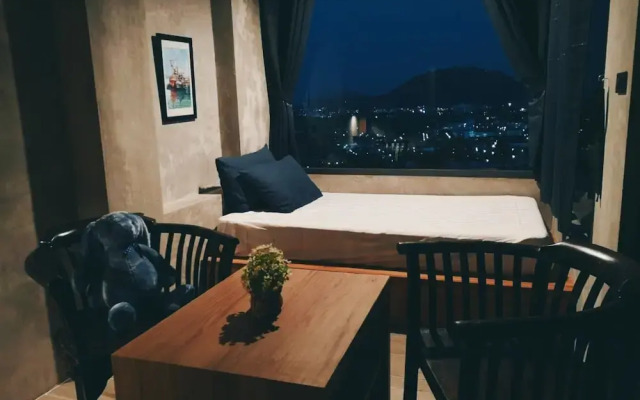 Sunrise Phuket Homestay