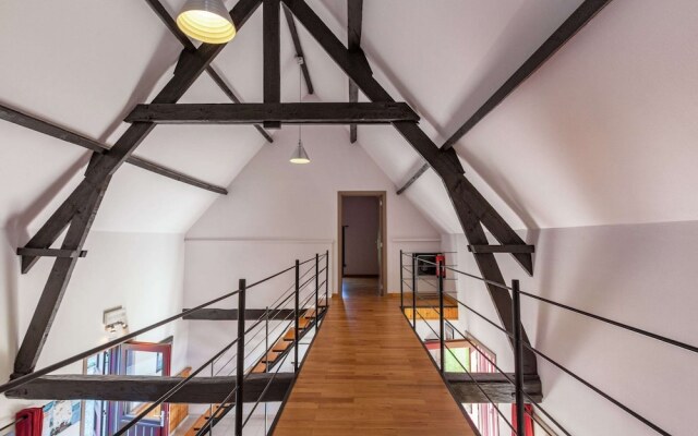 Farmhouse in Vleteren for Eight Person