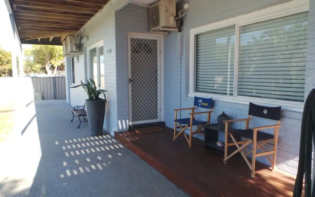 South Side - Feel the Breeze