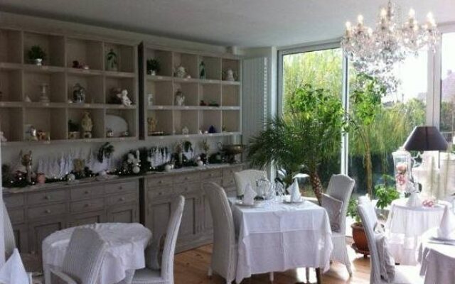 Hotel Restaurant Villa Katz