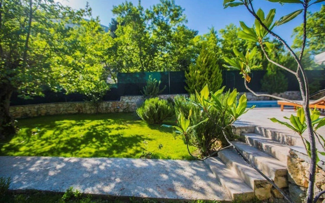 Villa Kaputas 2 by Akdenizvillam